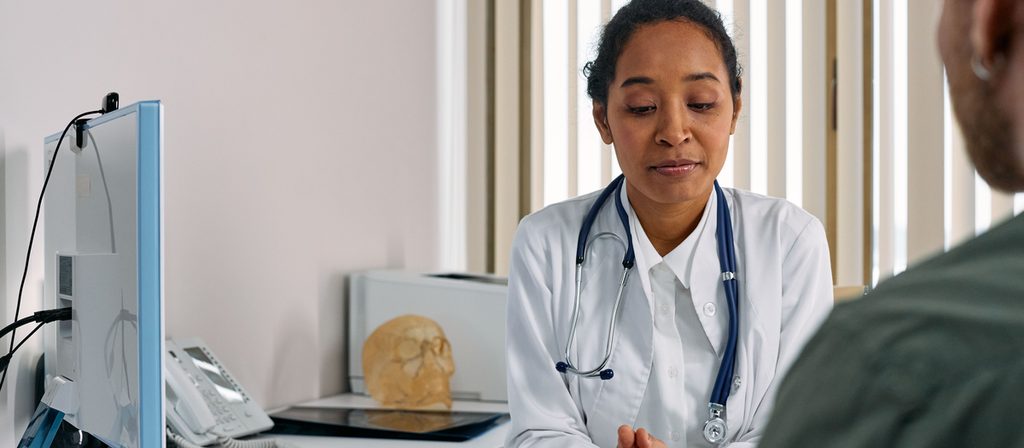 Modèles d'assurance LAMal: standard, médecin de famille, HMO et Telmed comparés