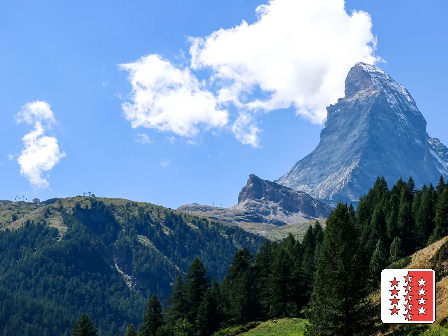 Le Cervin vu depuis les alpages de Zermatt, canton du Valais